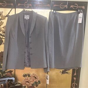 Le Suit Two Piece Gray Suit